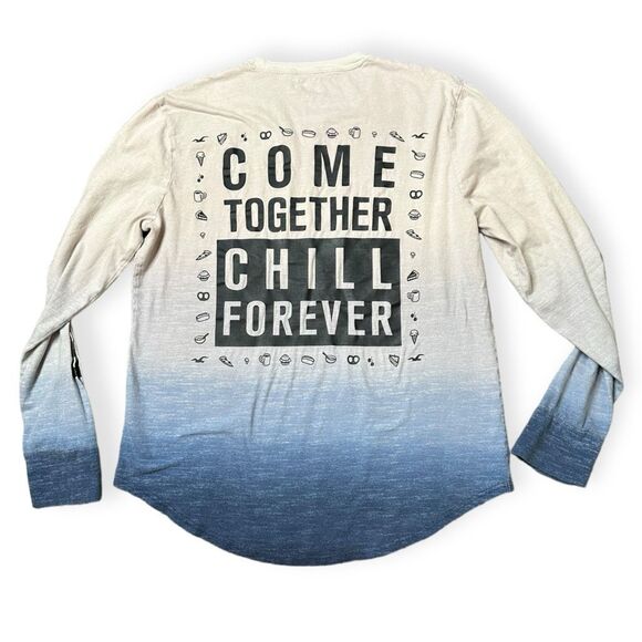 HOLLISTER Men’s White Blue Ombre Long Sleeve Graphic T-Shirt Size Medium - Picture 2 of 4